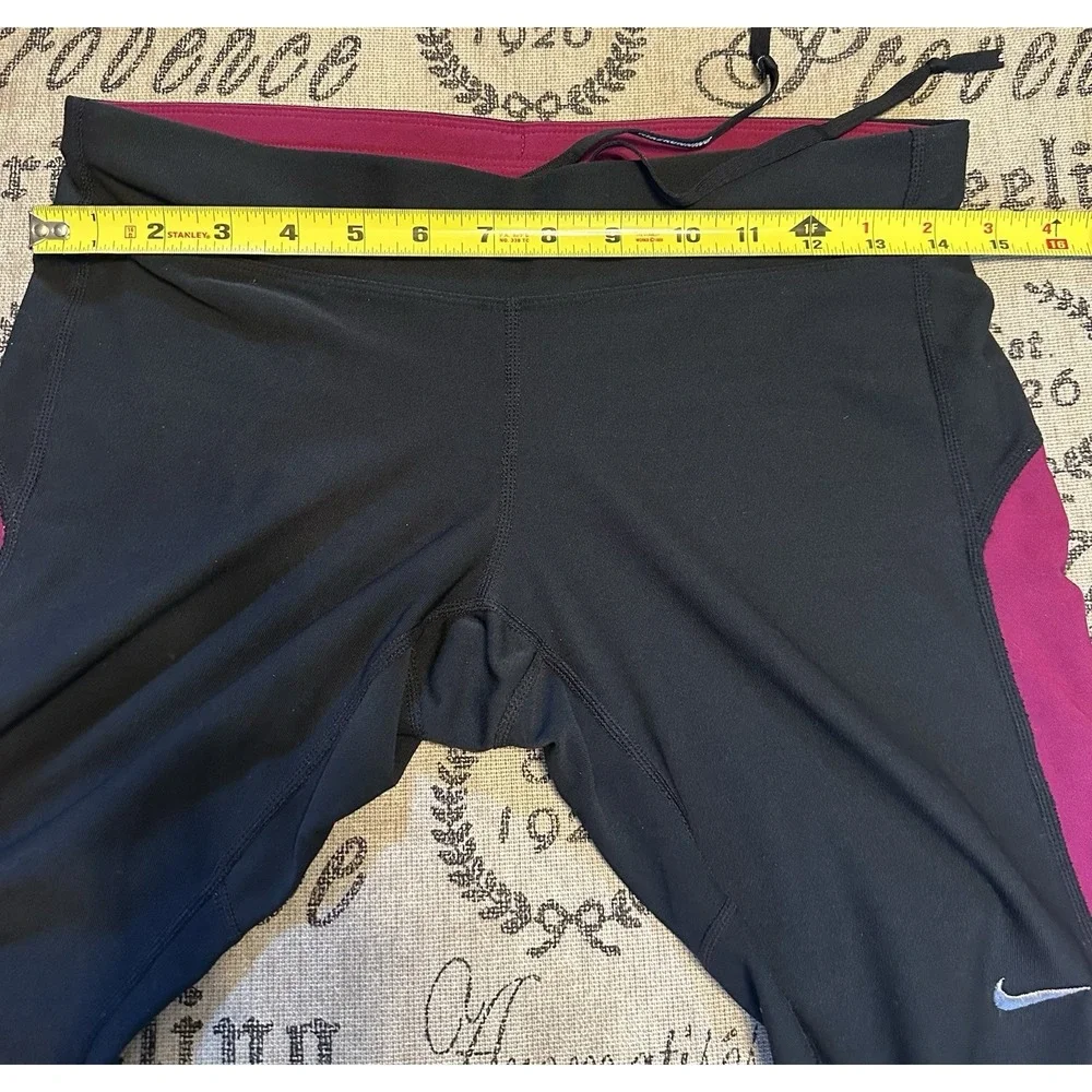 Nike Dri Fit Crop Capri Athletic Leggings Women's Size M - Workout Black /Pink